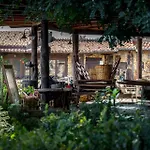 مزرعة للإقامة Sa Mandra